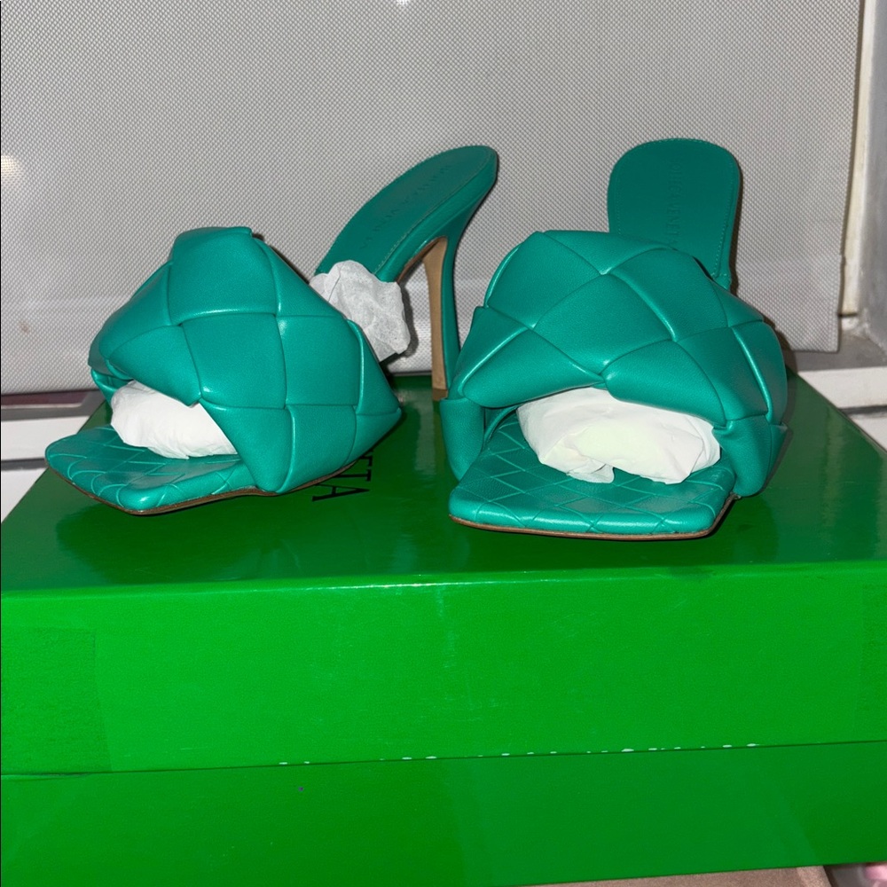 Bottega Veneta Teal Quilted Heels